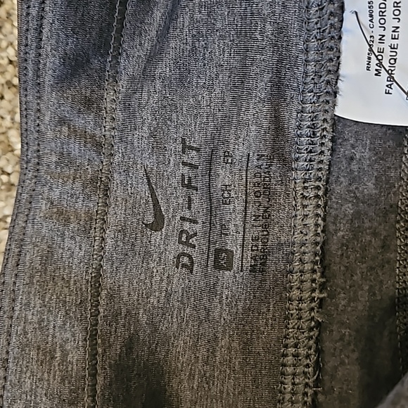 Nike Tight Fit Full Length Leggings - Picture 3 of 6